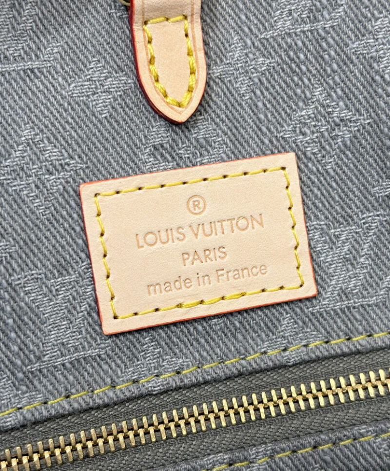 Louis Vuitton Onthego MM M13189 Gray